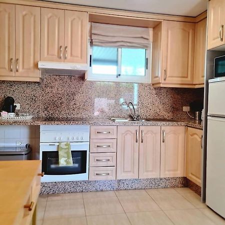 Homely Apt In Modern Building With Pool San Miguel de Abona Extérieur photo
