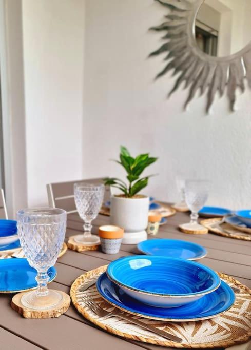 Homely Apt In Modern Building With Pool San Miguel de Abona Extérieur photo