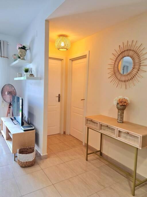 Homely Apt In Modern Building With Pool San Miguel de Abona Extérieur photo