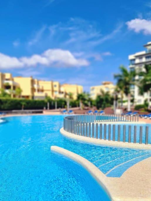 Homely Apt In Modern Building With Pool San Miguel de Abona Extérieur photo