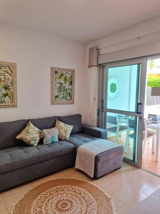 Homely Apt In Modern Building With Pool San Miguel de Abona Extérieur photo